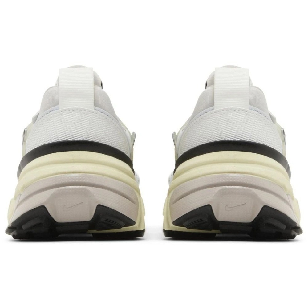 Nike V2K Run Mens Size 10 Running Shoes Summit White Metallic Silver HJ4497-100 - Picture 4 of 5